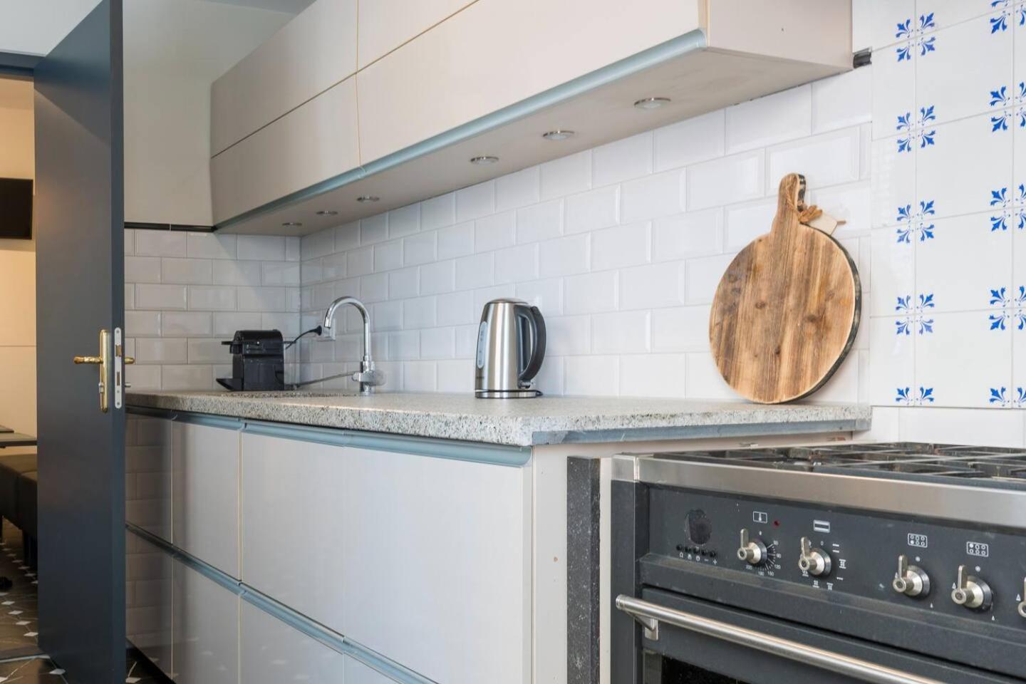 Hotspot Location, Wifi, Bed En Koffie Harmony Apartment Tilburg Luaran gambar